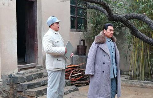 电视剧人民的选择剧情分集介绍第1集