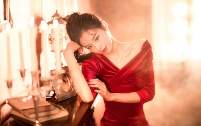 陈子蜜个人资料简介 陈子蜜优雅气质写真