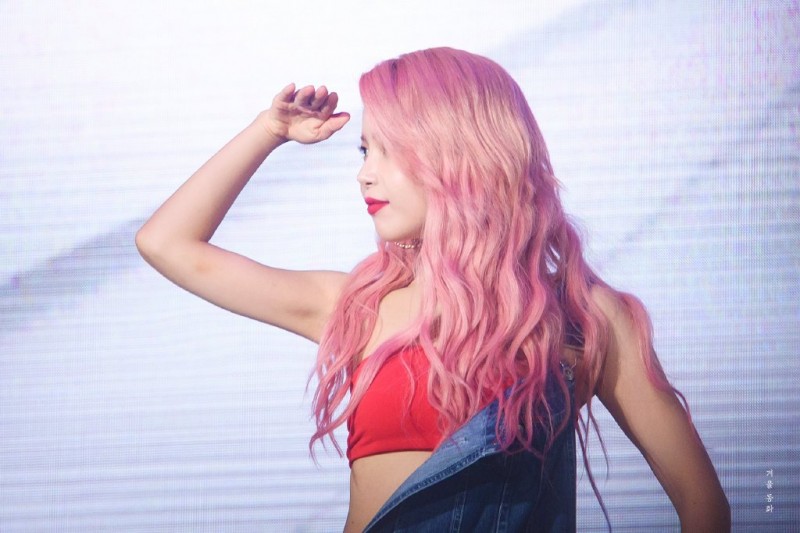 金容仙演唱会现场照