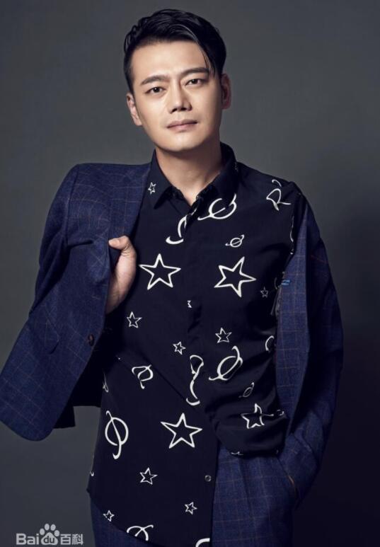 李丞峰绅士大片