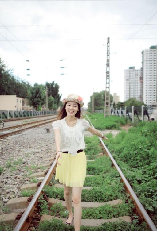 崔心心街拍写真