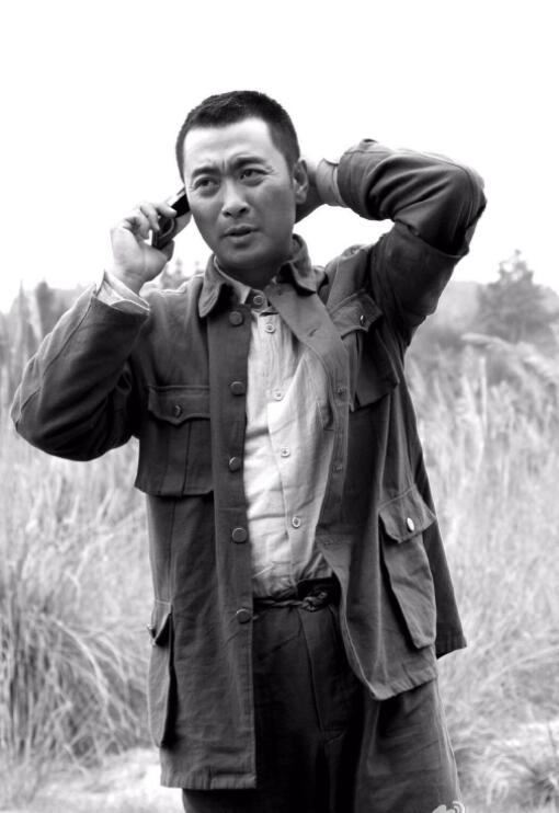 黄俊鹏片场花絮照