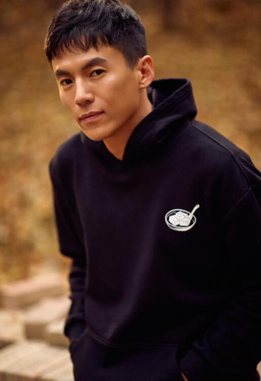 宋宁峰街拍写真