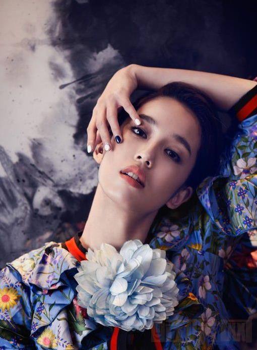 陈庭妮甜美气质写真