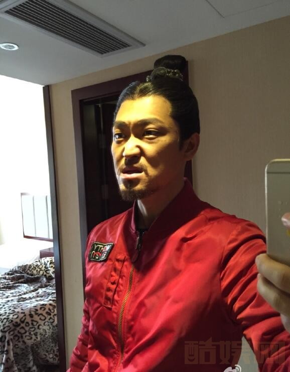 李泓良片场照