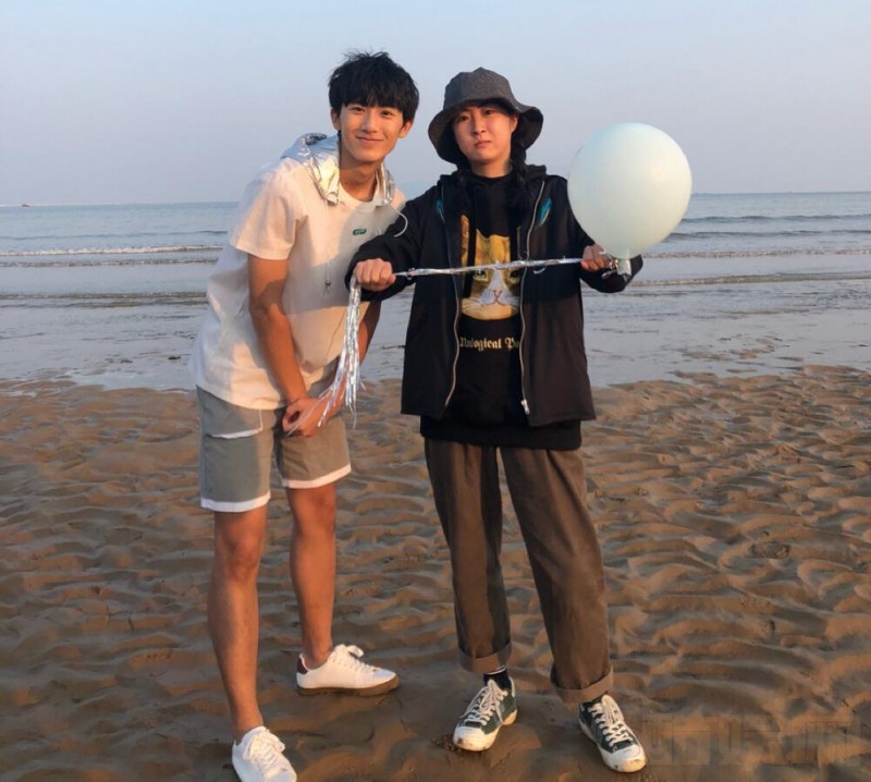 郝富申与人合照