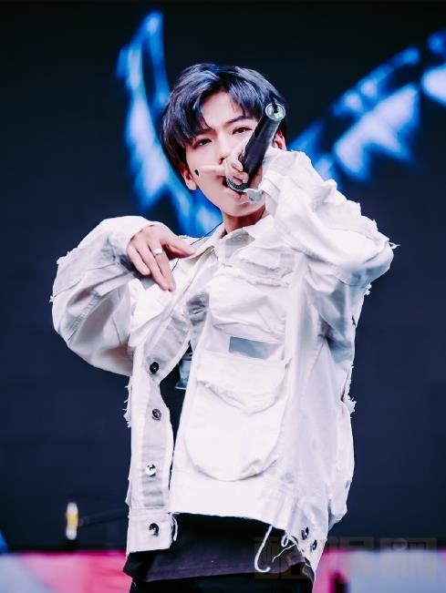 沈群丰演唱会现场照