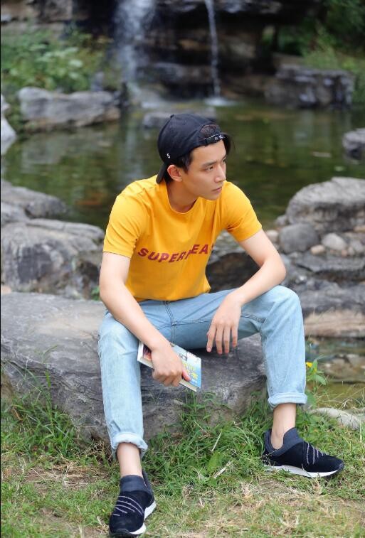 黄由启街拍写真