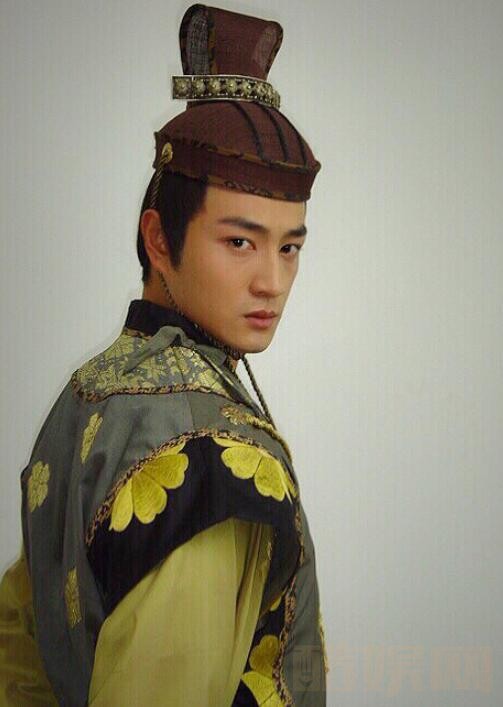 张明明古装剧照