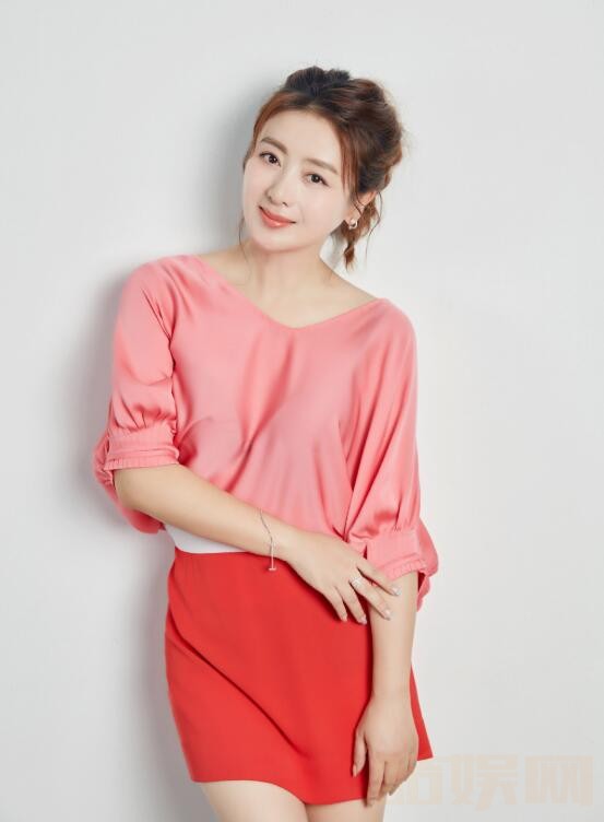 小李琳气质大片