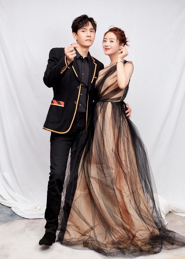 小李琳和经超同框照