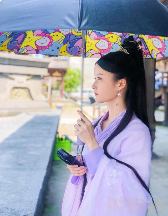 萦萦夙语亦难求片场照