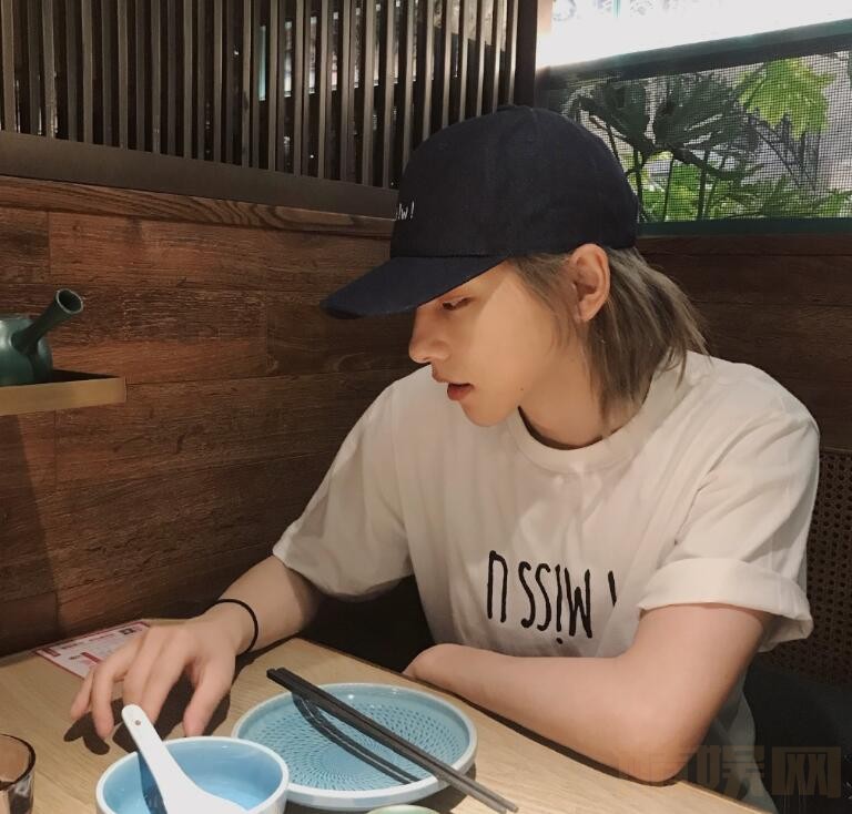 周锐生活照