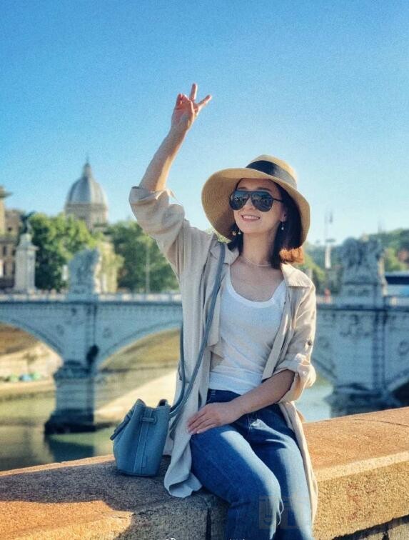 赵秦户外旅行照