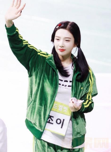 朴秀荣综艺节目照