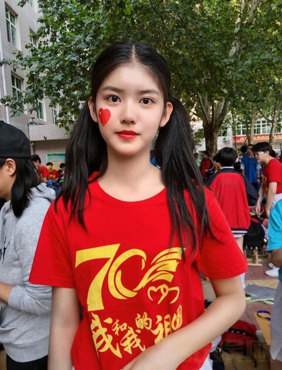 赵蕴卓生活照