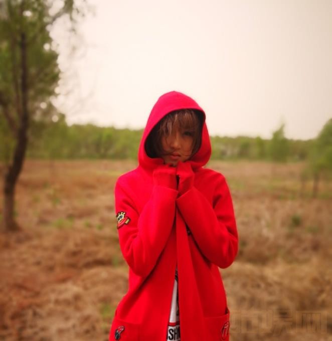 唐艺兮户外写真