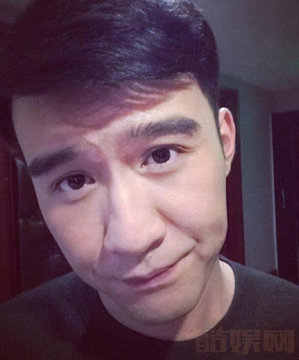 廖望生活照
