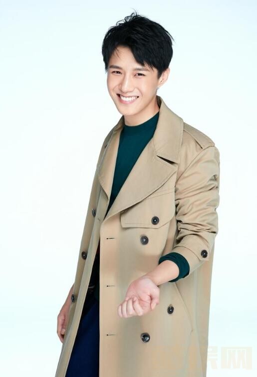 王宫良帅气写真