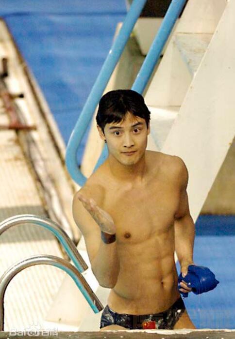 田亮早期跳水照