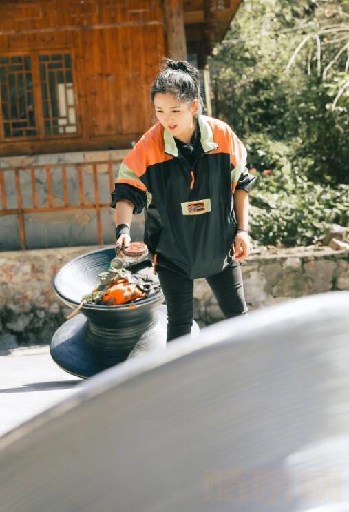 何洁综艺节目照