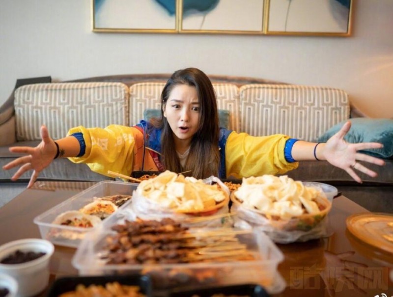 何洁个人资料简介 何洁生活照