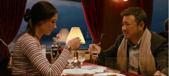 电影囧妈剧情介绍、囧妈剧透：莫斯科旅途一波三折，恰似人生之旅