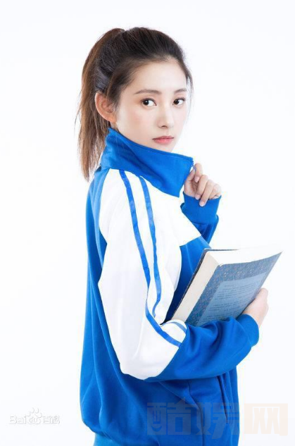 刘亦淳清纯写真