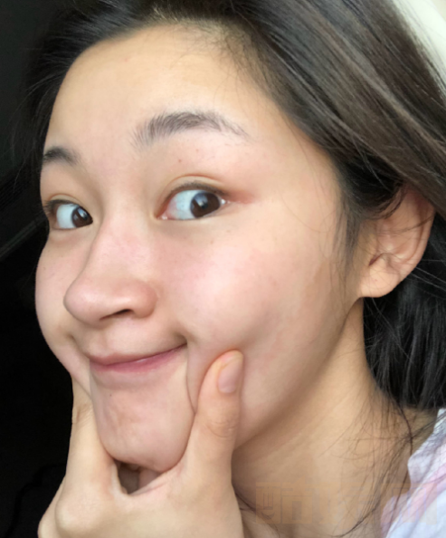 姜嫄素颜照片