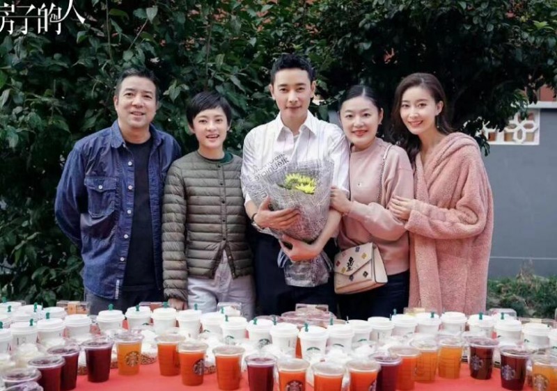 卖房子的人片场照