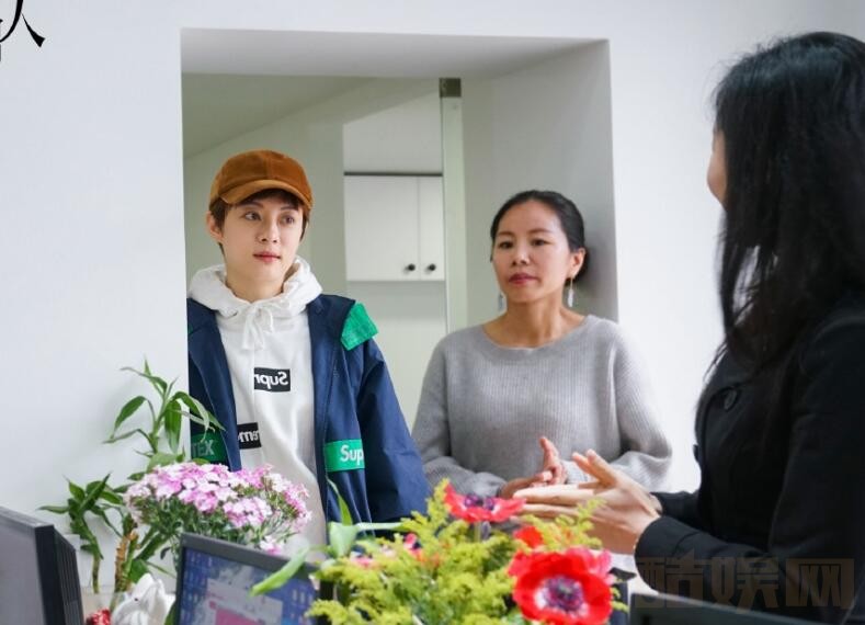 卖房子的人片场照