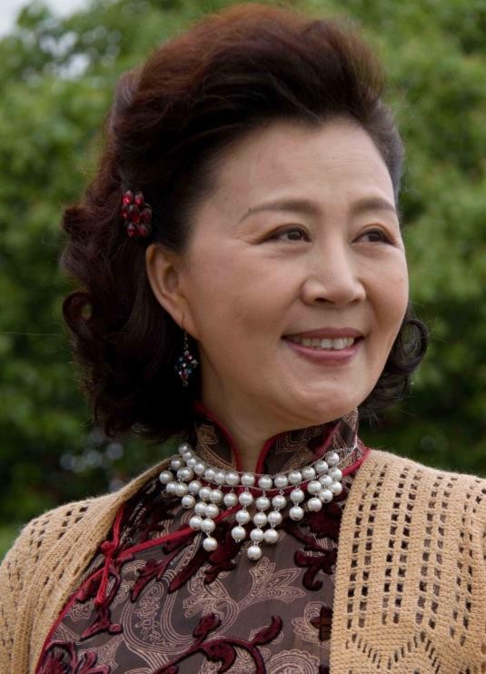 幸福敲了两次门角色介绍