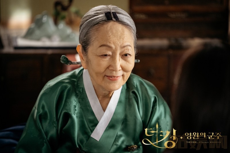 电视剧TheKing永远的君主剧情分集介绍第5集