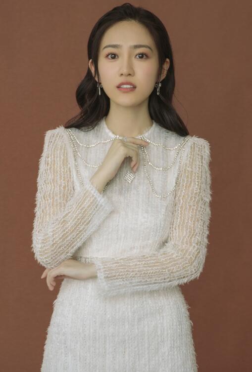 汤梦佳气质写真