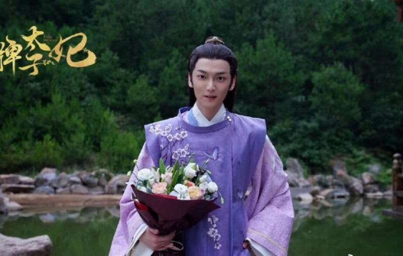 山寨小萌主片场照