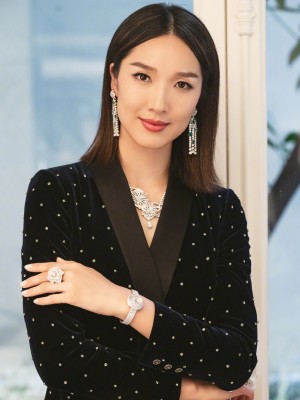 李亚男