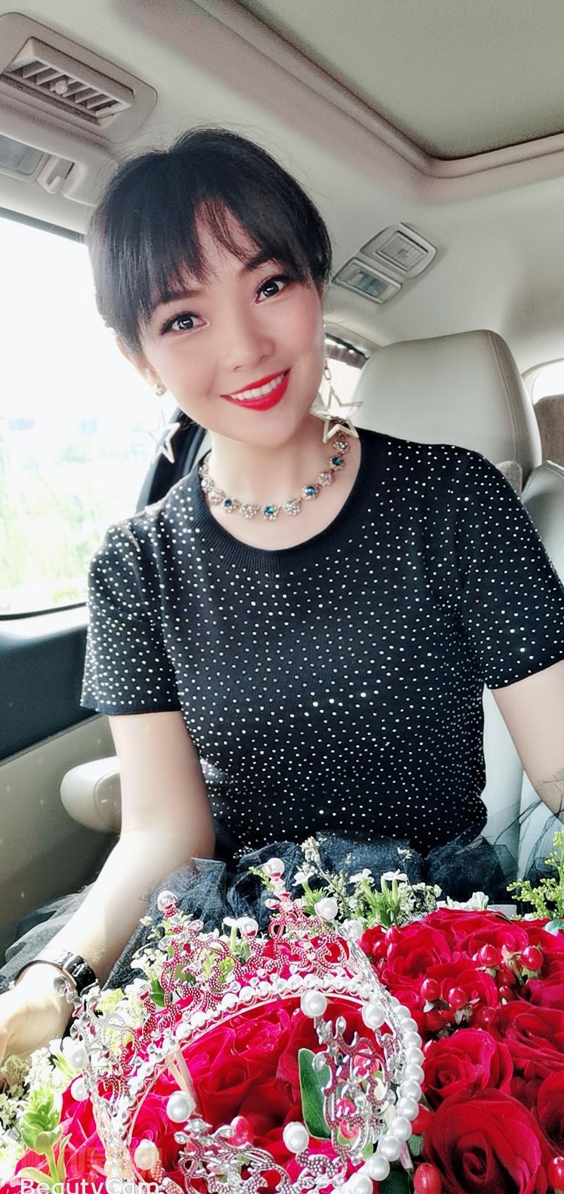 选择相信美好，是多么不容易，爱是奢侈品，不是谁都能拥有，#暖医# 幸亏工作还在，面包还有