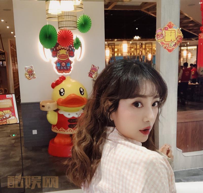 BTV《美食地图》与网红小黄鸭茶楼