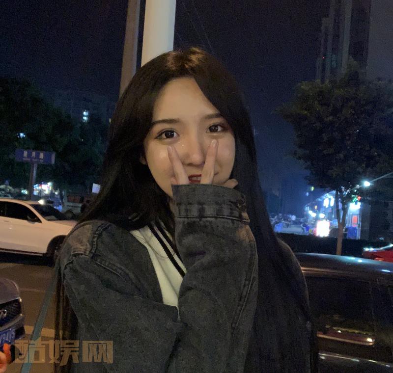 #我叫abbily[超话]#  成都 in da house [太开心] 