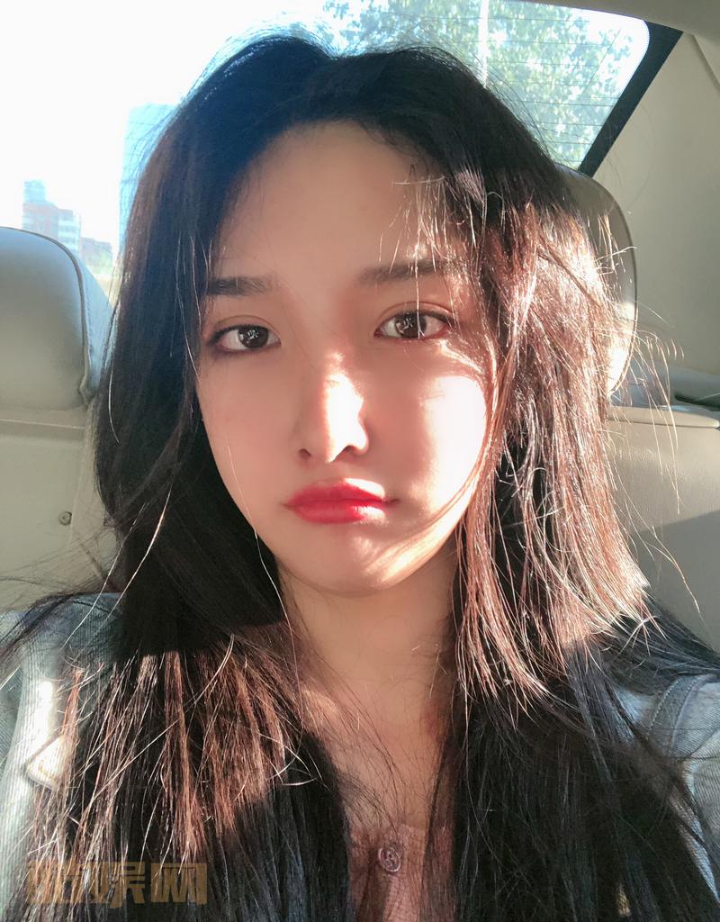 #我叫abbily[超话]#  最近一直在看小欢喜 南京爱情故事什么时候开始[doge]？ 