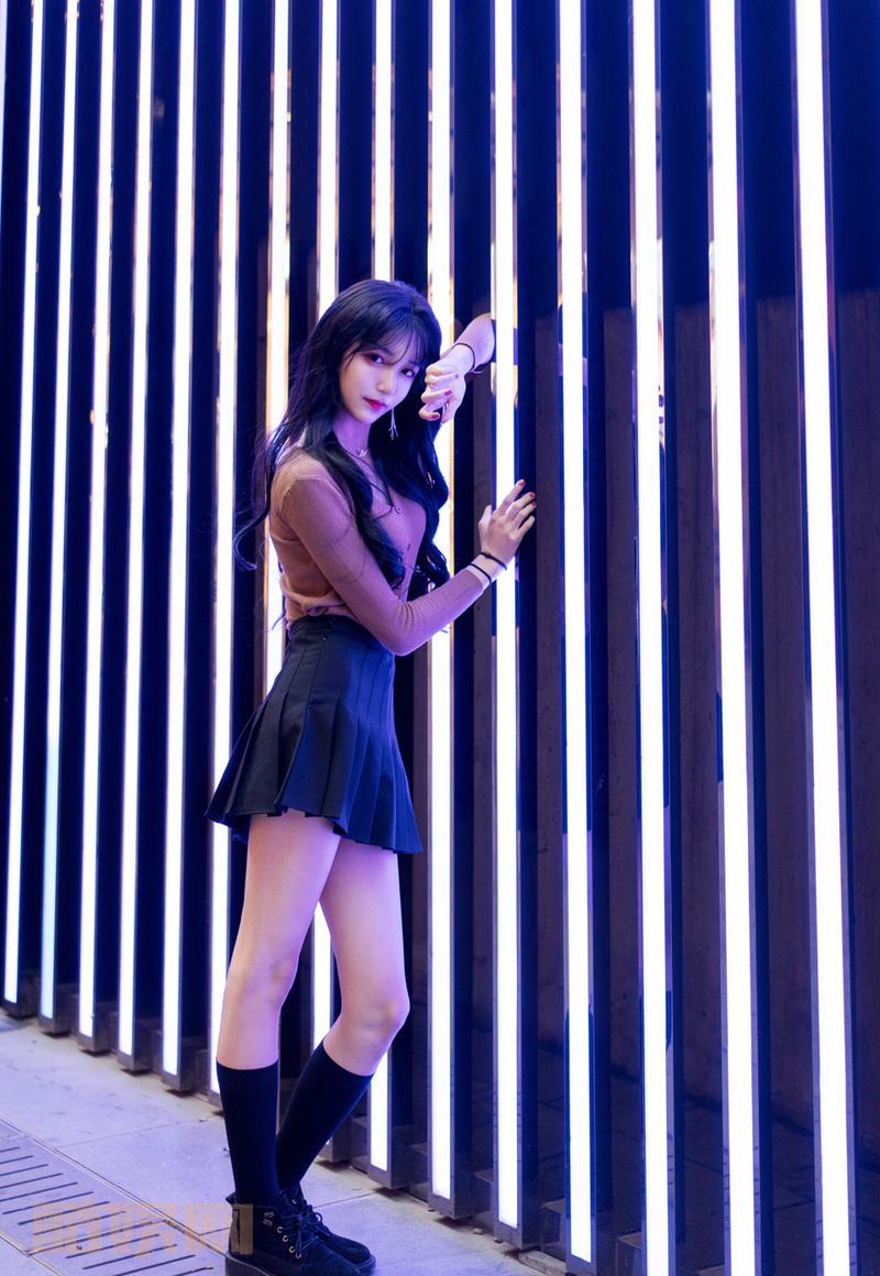 #我叫abbily[超话]# 补发三张写真图！我很喜欢这三张诶！你们呢！[嘻嘻] 