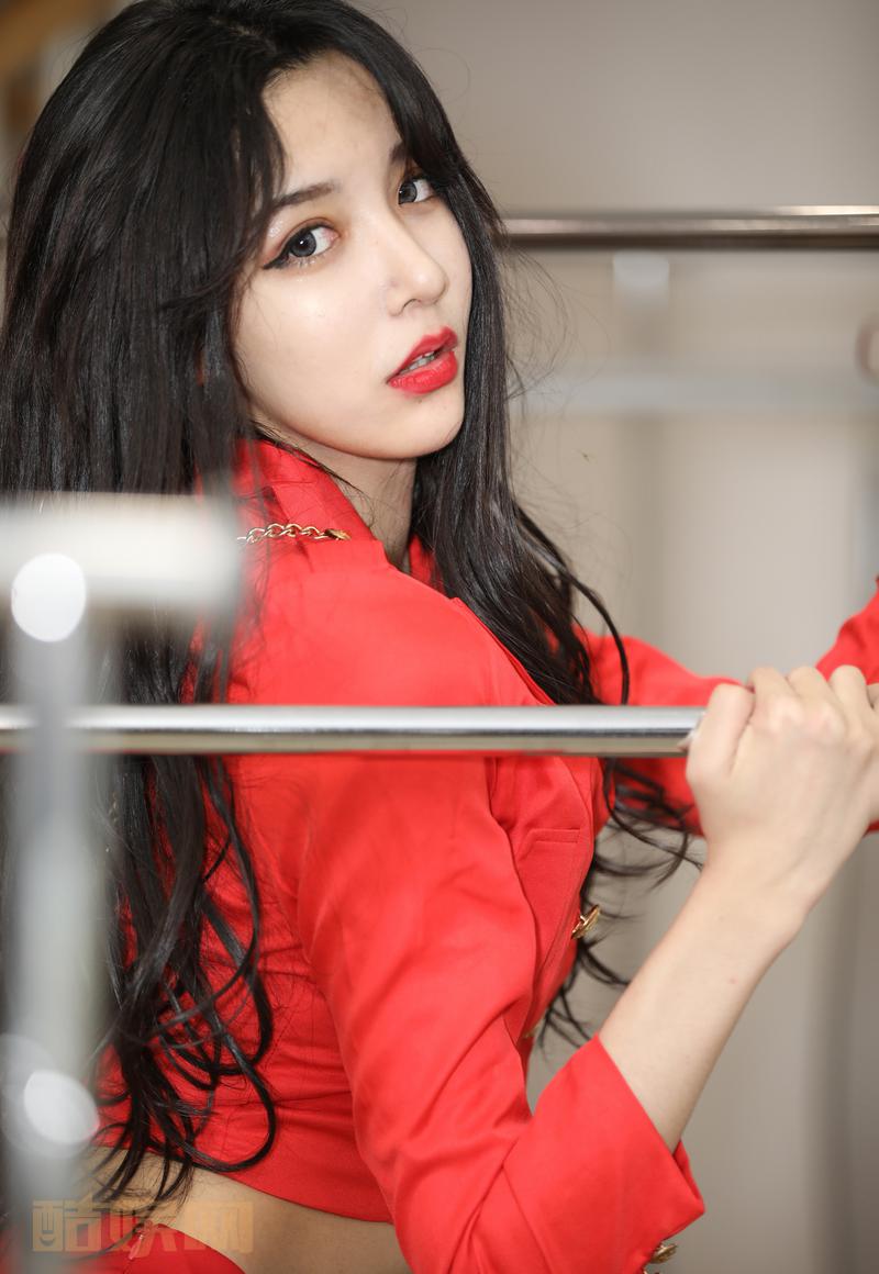 #我叫abbily[超话]# 说说最喜欢哪一张吧？ 