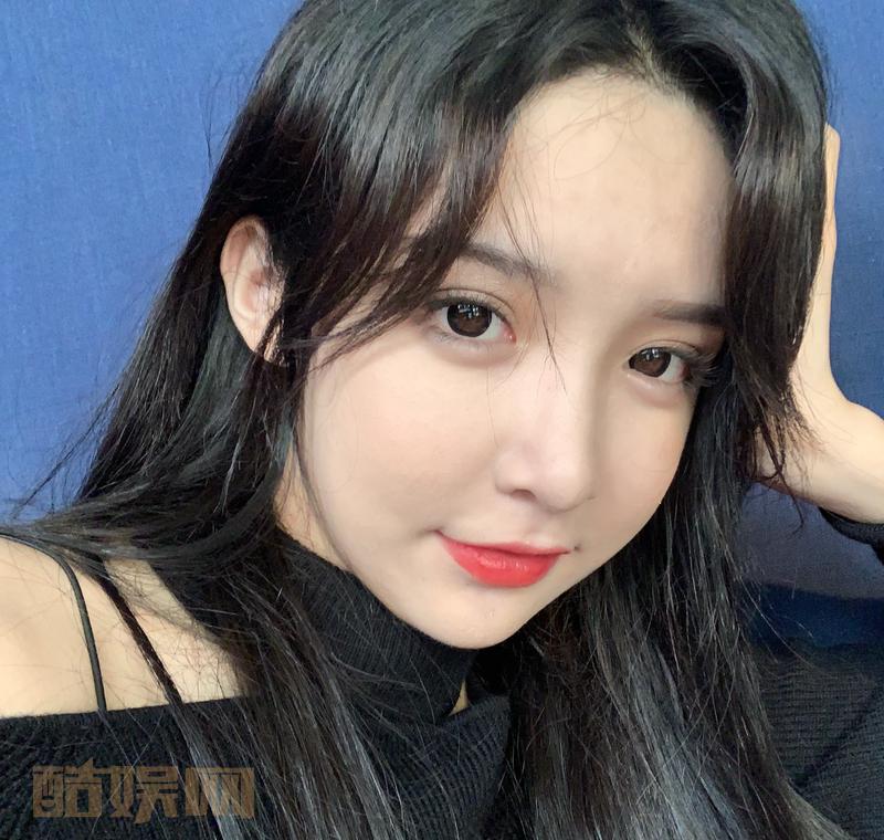 #我叫abbily[超话]# parkbom 같다? 