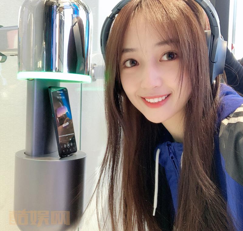 快！乐！闪！现！@OPPO校园 https://t.cn/EXD7KJI 