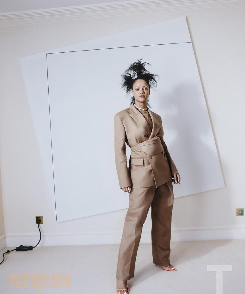 #TMagazine##FENTY# E9fTjzj 