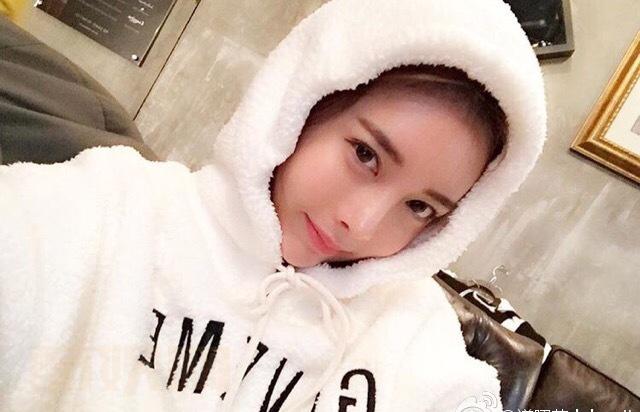 중국에서 12월12일이 인터넷 쇼핑하는 날이라던데, 다들 즐겁게 쇼핑했나요? 나는 일부러 다들 쇼핑 끝나고 사진 올린거야