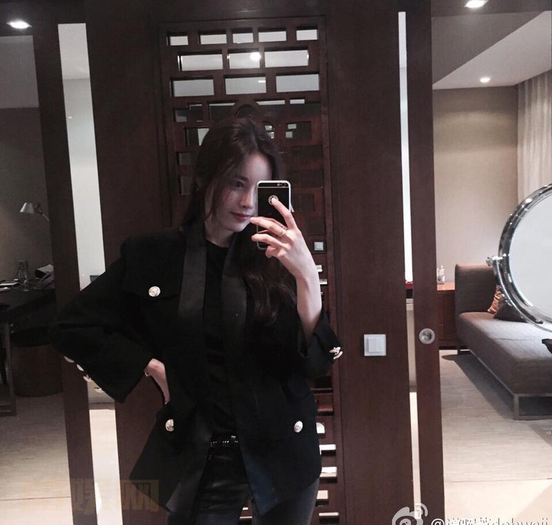 드디어 사진 9장 다 채웠엉