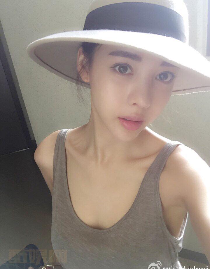 웨이보 업데이트 느린게 아니라 사진 올릴때마다 생각나는 글이 없어서...