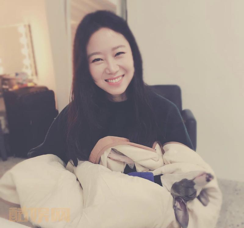 #rovvxhyoInstagram##孔孝真##孔晓振##Konghyojin##Gonghyojin# 