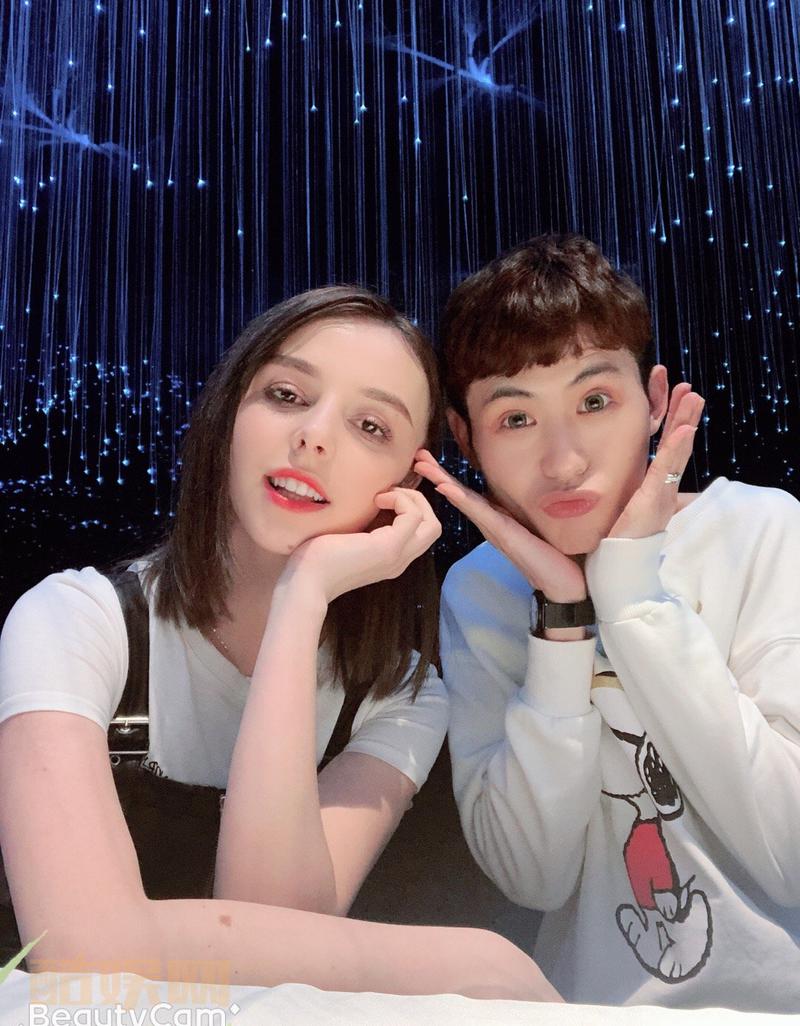 终于成都相遇啦我最美丽可爱的@Gaby潇潇 